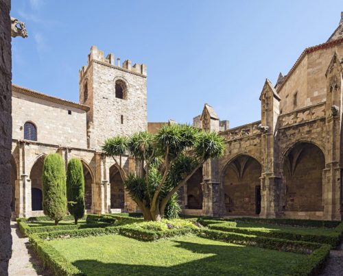 Cloître cathedrale saint-just narbonne