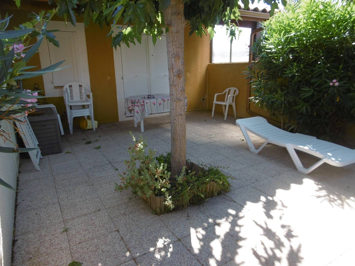 HOLIDAYLAND VILLA  433 T2 MEZZANINE 6 couchages NARBONNE PLAGE