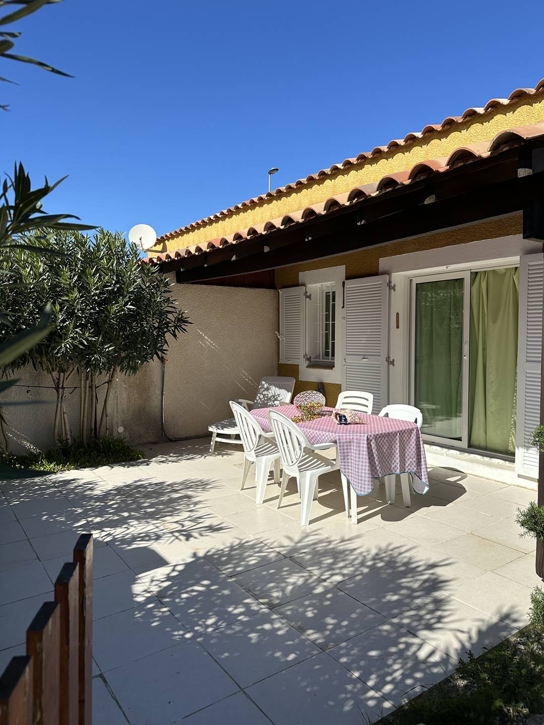 HOLIDAYLAND VILLA  434 T2 MEZZANINE 6 couchages NARBONNE PLAGE