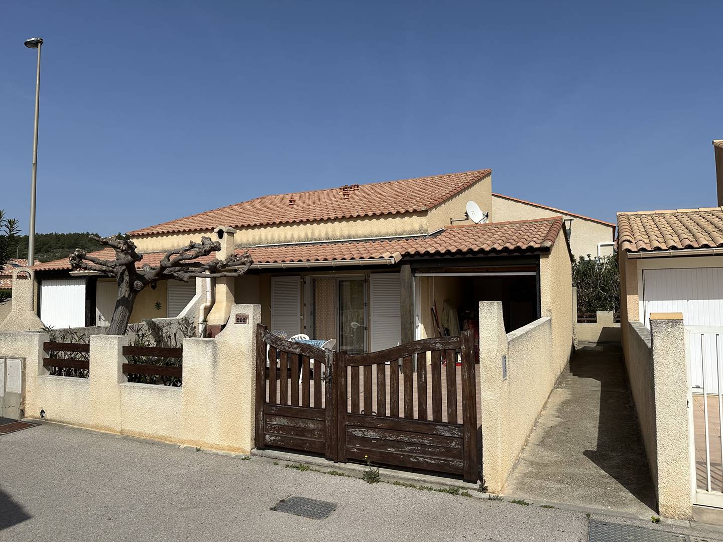 HOLIDAYLAND VILLA  202 T3 MEZZANINE 6 couchages NARBONNE PLAGE
