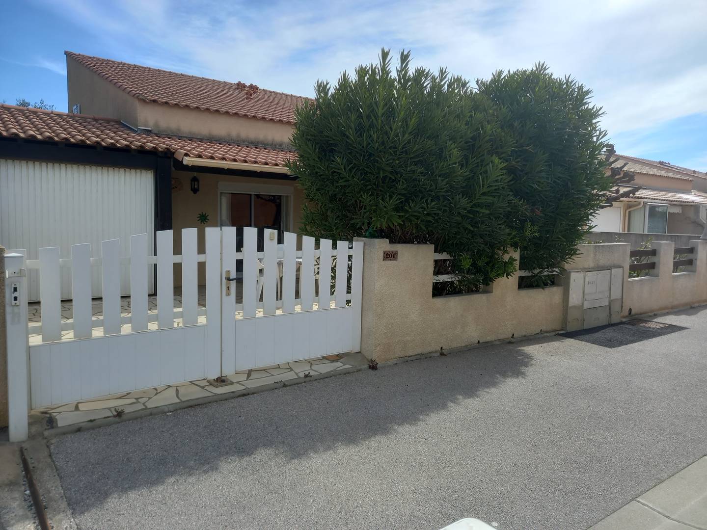 HOLIDAYLAND VILLA  201 T3 MEZZANINE 8 couchages climatisé NARBONNE PLAGE